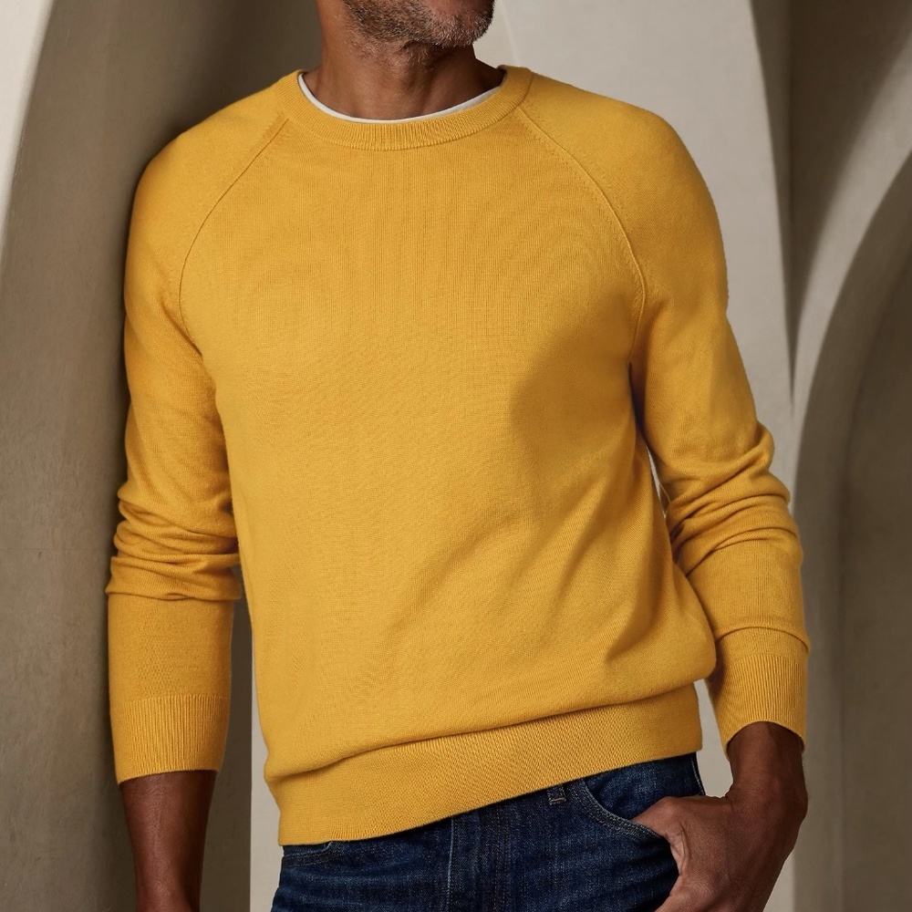 ISO BANANA REPUBLIC MENS CORI ITALIAN MERINO CREW-NECK SWEATER